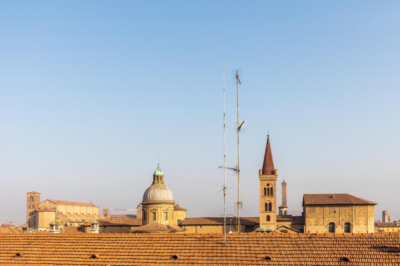 Italy Prestigious Historical Attic In Bolognaアパートメント エクステリア 写真