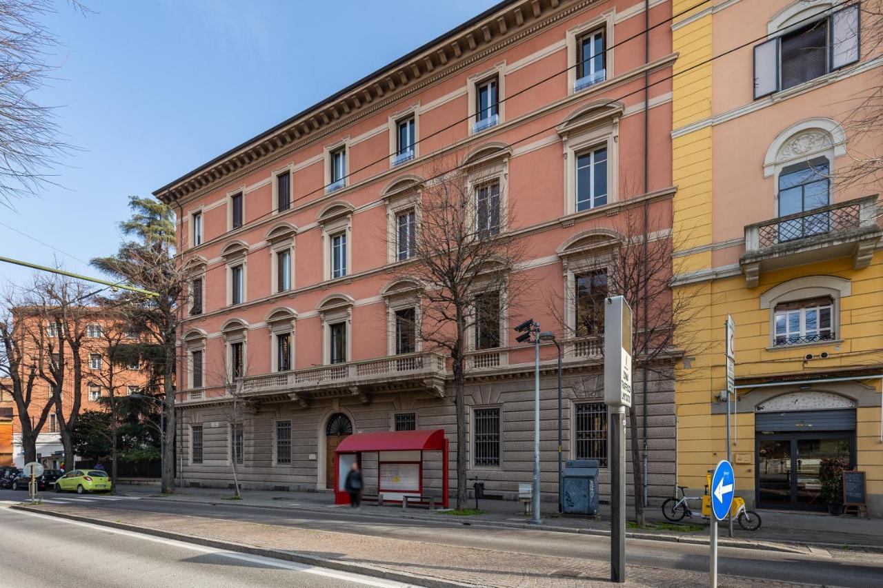 Italy Prestigious Historical Attic In Bolognaアパートメント エクステリア 写真