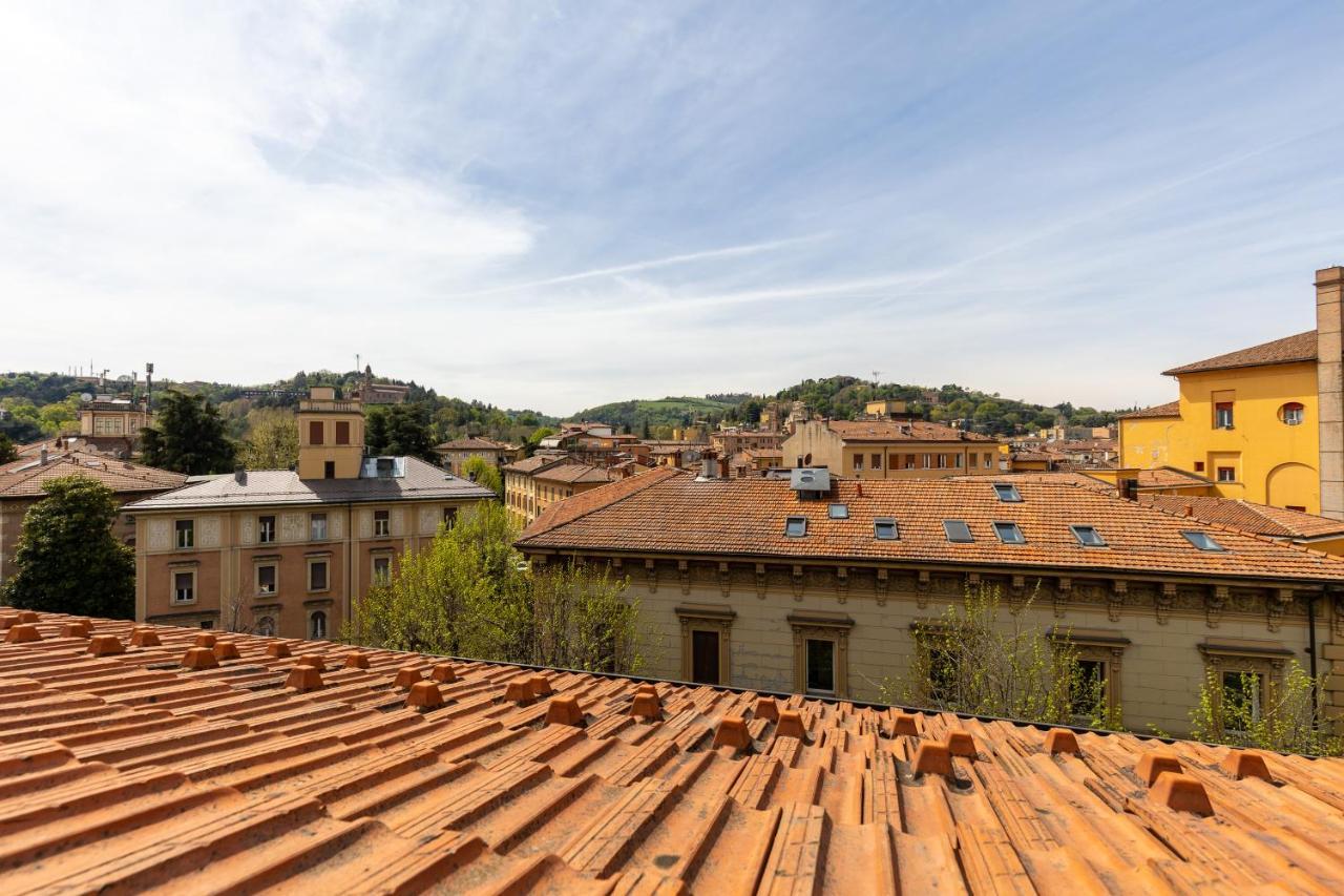 Italy Prestigious Historical Attic In Bolognaアパートメント エクステリア 写真